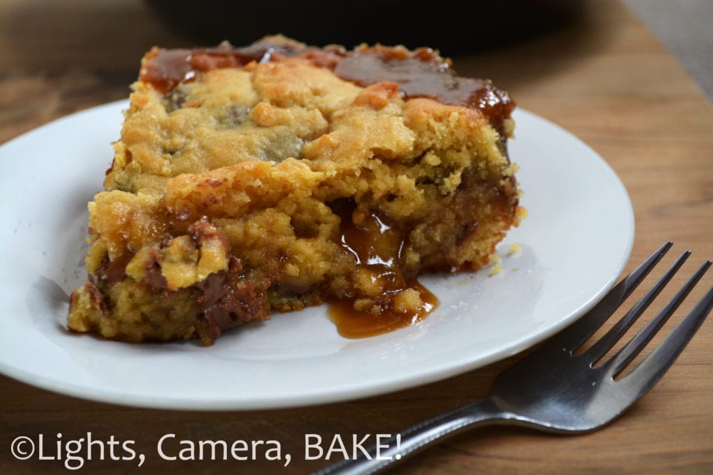 Salted Caramel Cookie Pie. Soft, gooey, chocolate chip cookie, filled with melting salted caramel..... Itls like heaven on a plate. Click the photo for the #recipe . #cookiepie #saltedcaramel