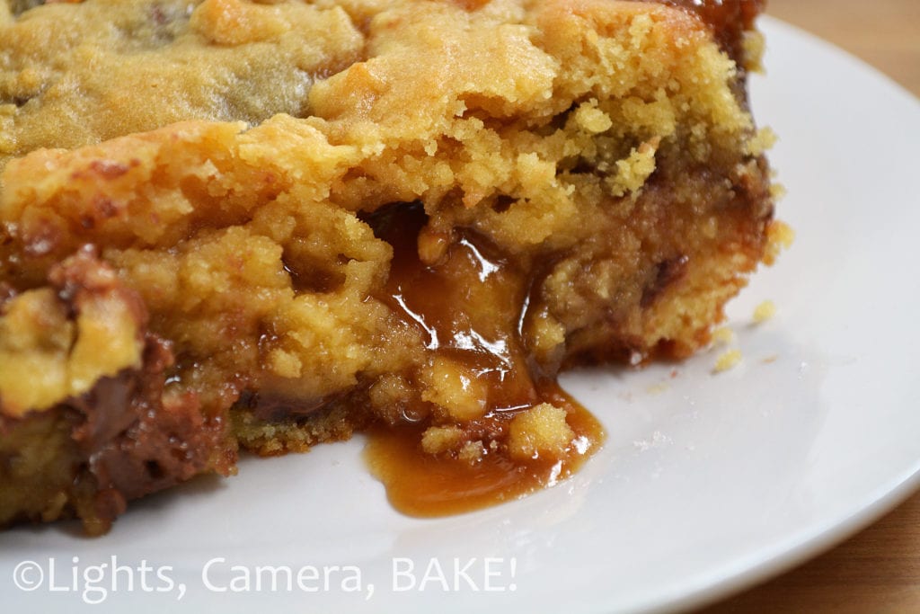 Salted Caramel Cookie Pie. Soft, gooey, chocolate chip cookie, filled with melting salted caramel..... Itls like heaven on a plate. Click the photo for the #recipe . #cookiepie #saltedcaramel